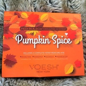 Voesh Pedi in a Box Pumpkin Spice